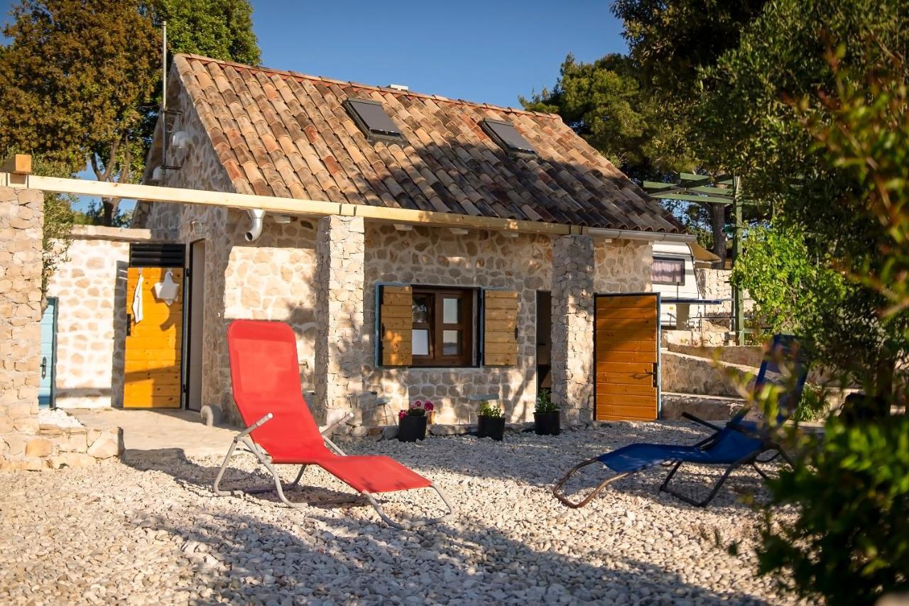 Holiday Home Brodina Sevid Bagian luar foto