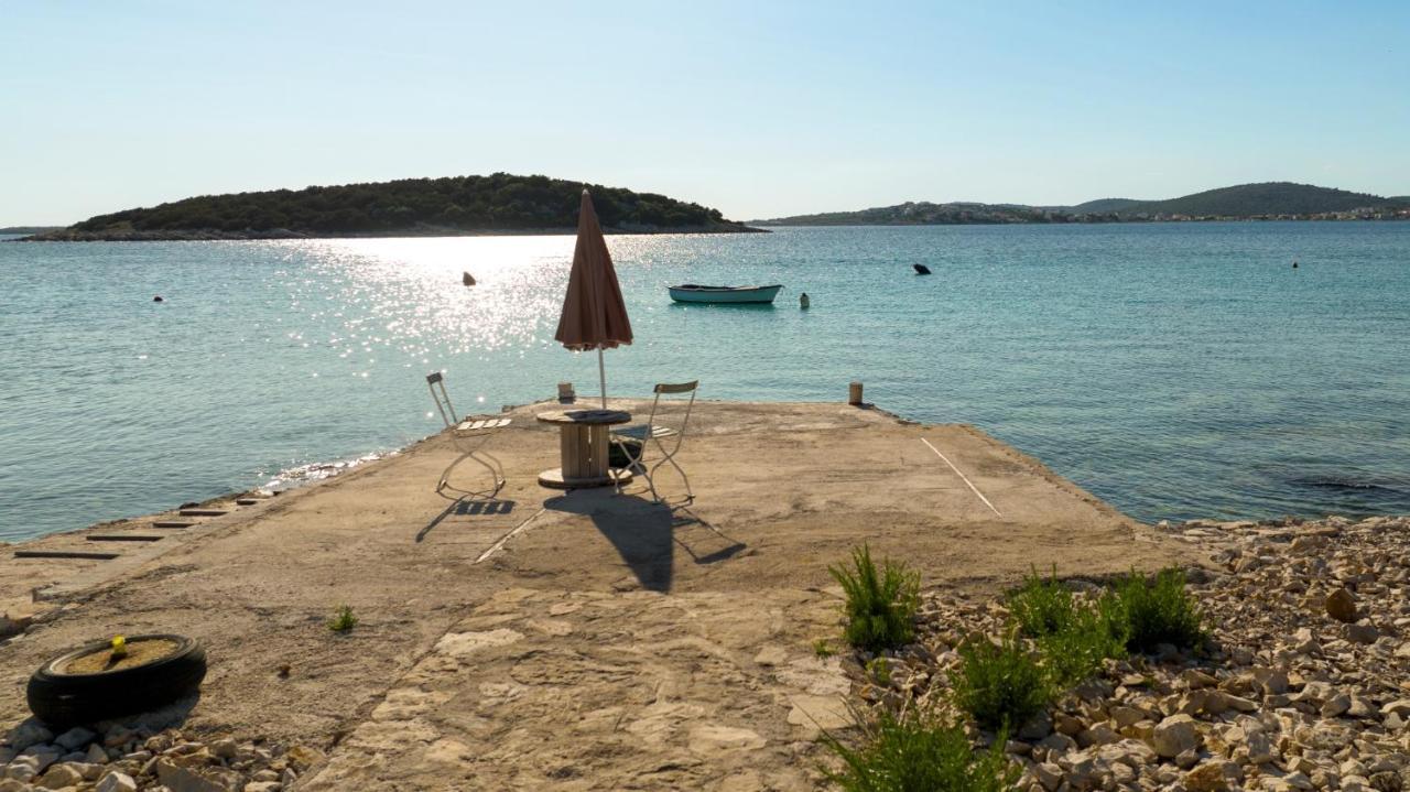 Holiday Home Brodina Sevid Bagian luar foto