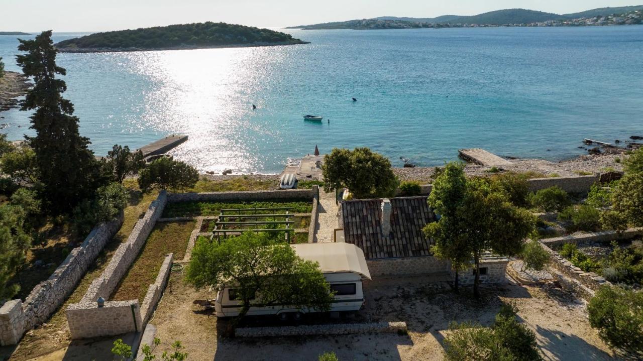 Holiday Home Brodina Sevid Bagian luar foto