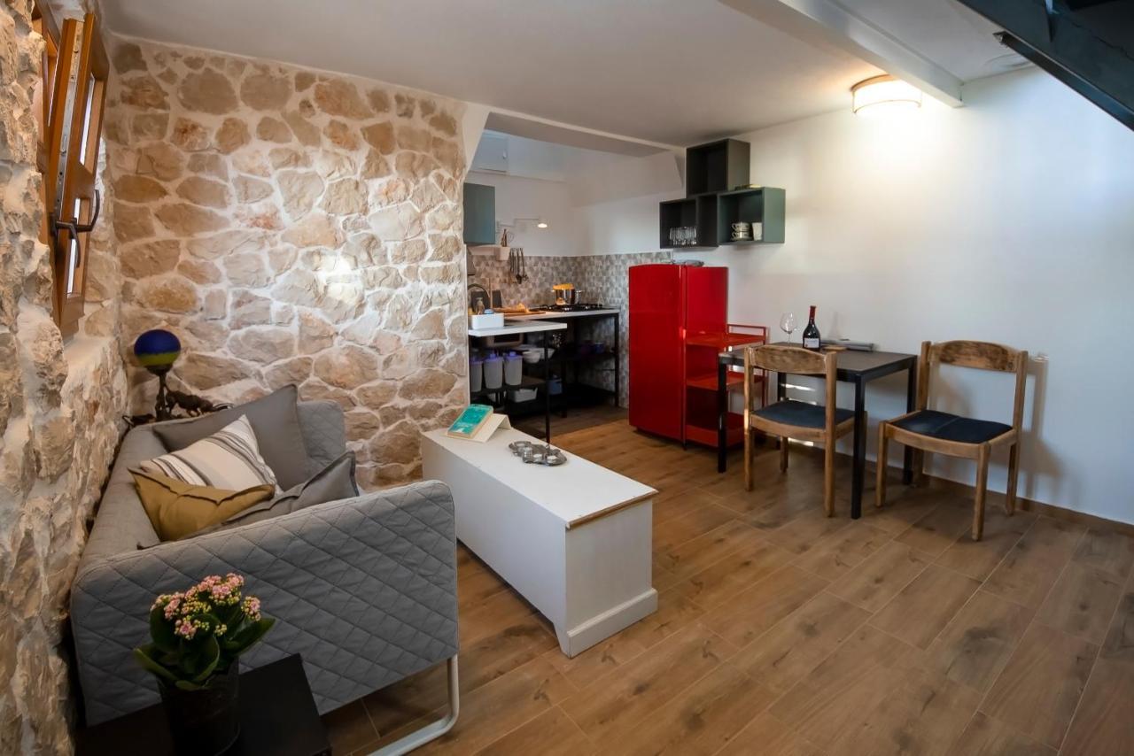 Holiday Home Brodina Sevid Bagian luar foto